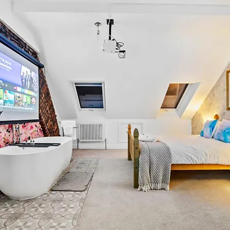 Villa Hanham Homestead - Hot Tub Escape Bristol