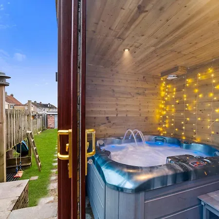 Hanham Homestead - Hot Tub Escape Villa Bristol